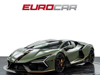 Used 2025 Lamborghini Revuelto AWD/4WD video 1