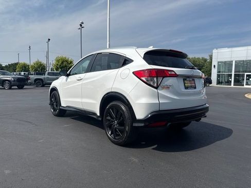 Used 2021 Honda HR-V Sport image 5