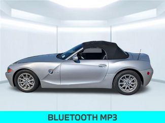 Used 2004 BMW Z4 2.5i video 2