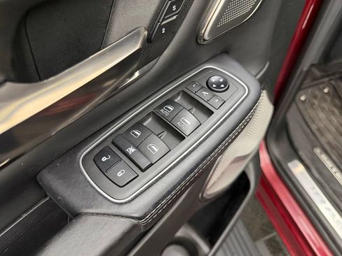 Used 2021 RAM 1500 Limited AWD/4WD image 11