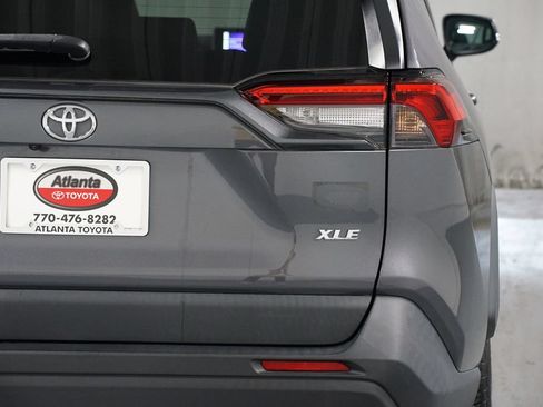 Certified 2023 Toyota RAV4 XLE FWD image 10