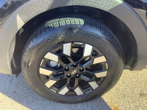 Certified 2025 Hyundai Santa Cruz SE image 34