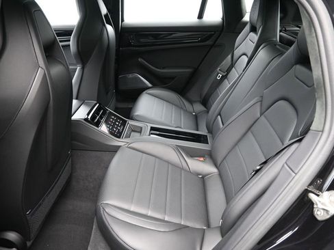 Certified 2026 Porsche Panamera GTS AWD/4WD image 7