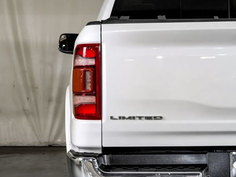 Used 2022 RAM 1500 Limited AWD/4WD image 43