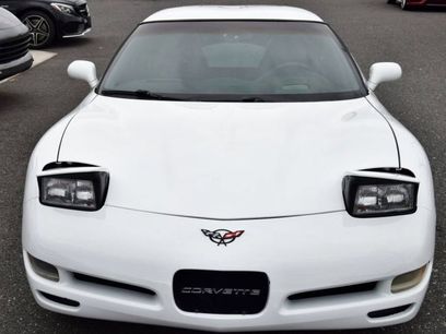 Used 2004 Chevrolet Corvette Coupe w/ Preferred Equipment Group