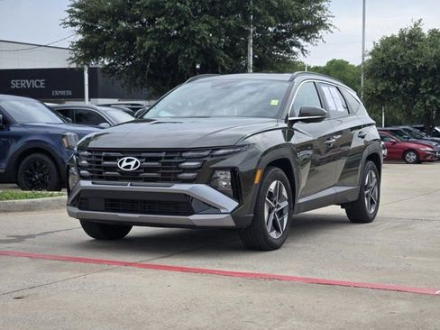 Used 2025 Hyundai Tucson SEL FWD image 3