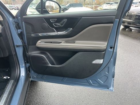 Used 2025 Lincoln Corsair Grand Touring w/ Equipment Group 301A image 23