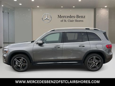 New 2026 Mercedes-Benz GLB 250 4MATIC image 2