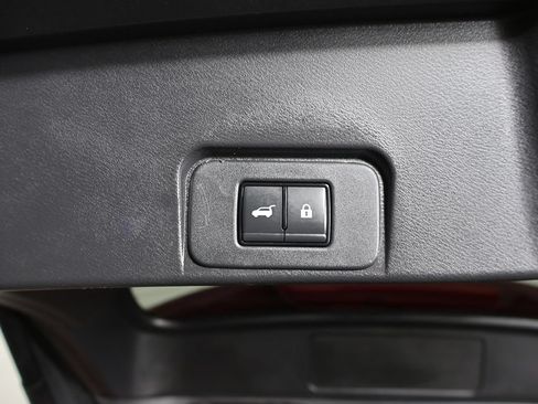 Used 2023 Nissan Rogue SL w/ SL Premium Package AWD/4WD image 21