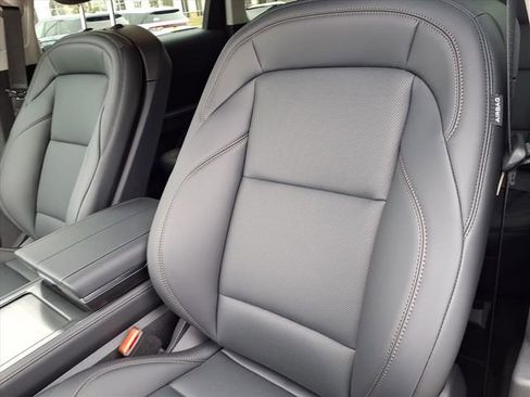 New 2026 Lincoln Nautilus Premier image 8