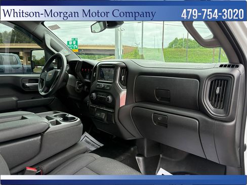 Used 2024 Chevrolet Silverado 2500 W/T AWD/4WD image 12