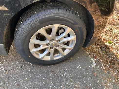 Used 2019 Chevrolet Equinox LS w/ LPO, Floor Liner Package image 31