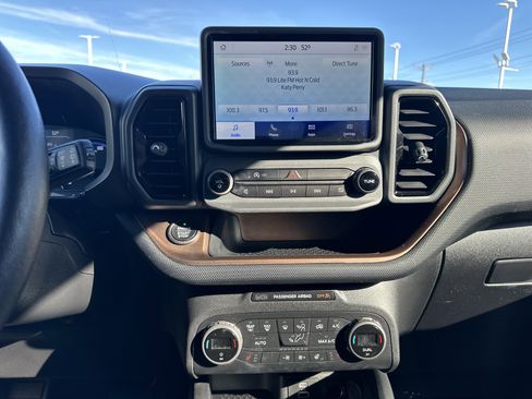 Used 2021 Ford Bronco Sport Outer Banks image 16