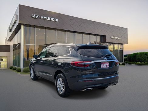 Used 2021 Buick Enclave Essence w/ Sound and Sites Package AWD/4WD image 5