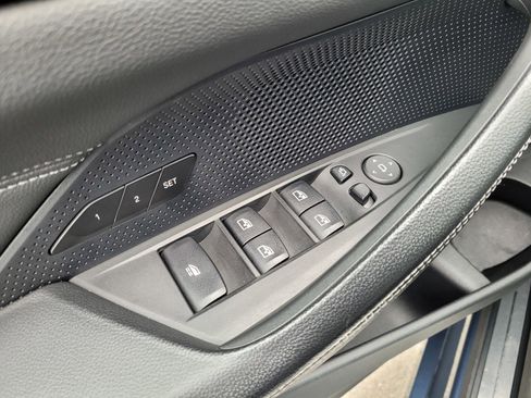 Used 2021 BMW 430i Convertible w/ Premium Package image 15