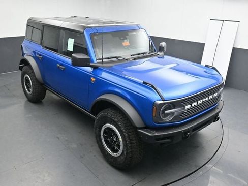 New 2026 Ford Bronco Badlands AWD/4WD image 14