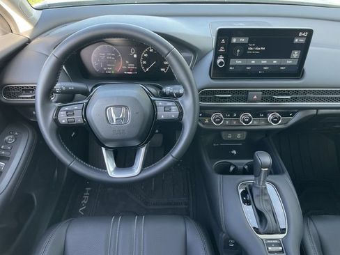 Used 2026 Honda HR-V EX-L image 10
