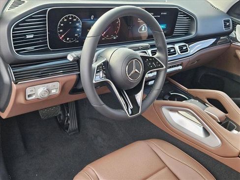 New 2026 Mercedes-Benz GLE 450 4MATIC image 3