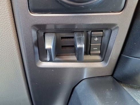 Used 2016 Ford F150 XLT w/ Equipment Group 302A Luxury image 25