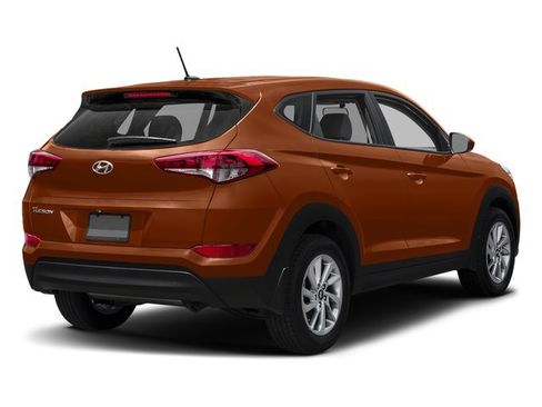 Used 2017 Hyundai Tucson SE FWD image 2