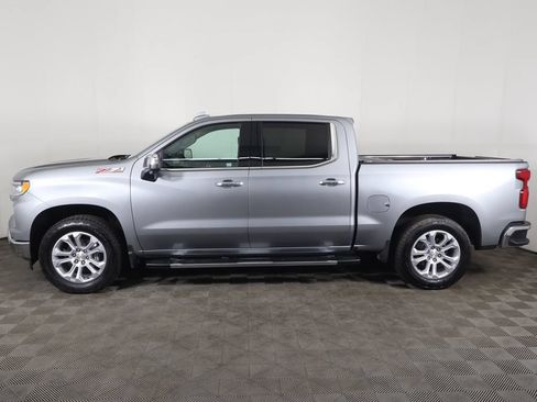 Used 2025 Chevrolet Silverado 1500 LTZ w/ LTZ Premium Package AWD/4WD image 23
