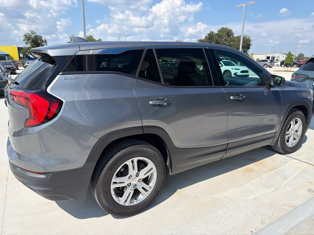 Used 2018 GMC Terrain SLE FWD image 5