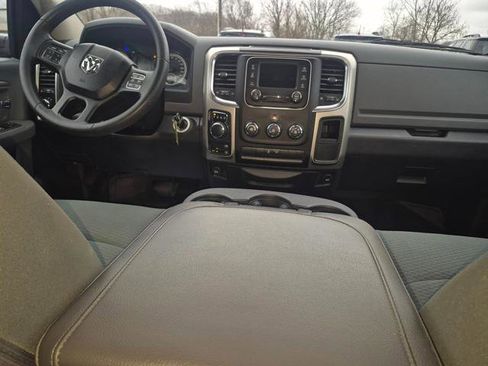 Used 2016 RAM 1500 Classic SLT image 18