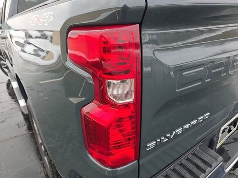 New 2025 Chevrolet Silverado 1500 LT image 36