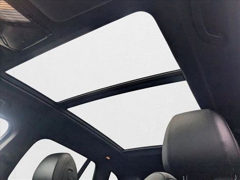 Certified 2023 BMW X5 xDrive45e w/ Climate Comfort Package image 15