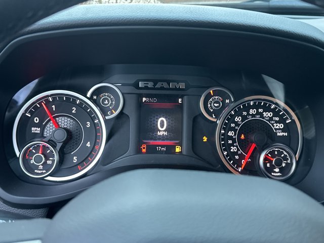 New 2026 RAM 2500 Big Horn AWD/4WD image 25