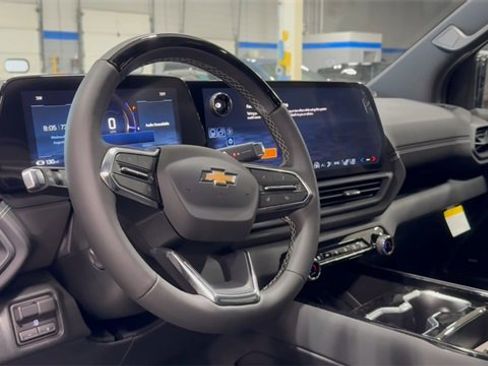 New 2026 Chevrolet Silverado EV LT image 9