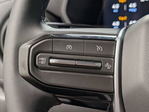 New 2026 Chevrolet Colorado W/T w/ WT Custom Package AWD/4WD image 16