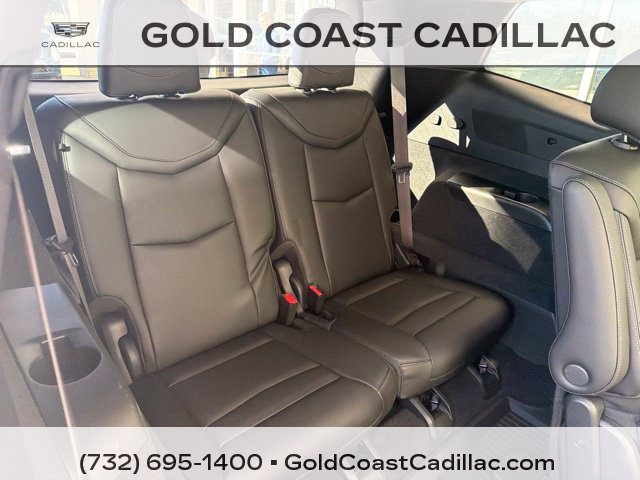 Used 2024 Cadillac XT6 Sport w/ Technology Package AWD/4WD image 11