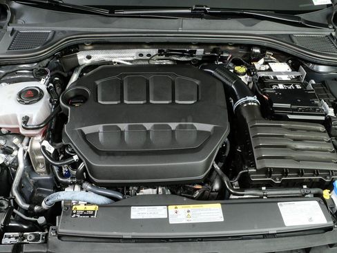 Used 2025 Volkswagen GTI SE FWD image 35