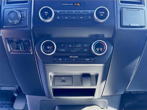 Used 2021 Ford Expedition XL image 13