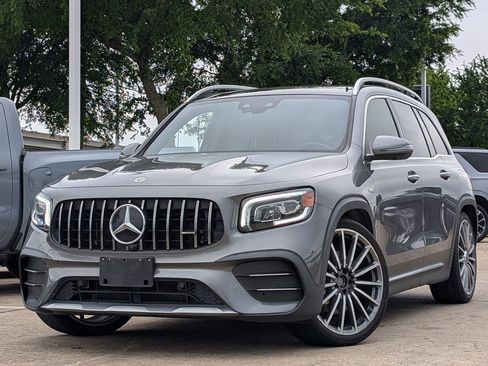 Used 2021 Mercedes-Benz GLB 35 AMG 4MATIC image 1