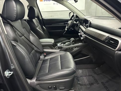 Used 2024 Kia Telluride EX AWD/4WD image 20