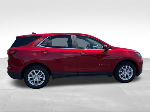 Used 2023 Chevrolet Equinox LT FWD image 7