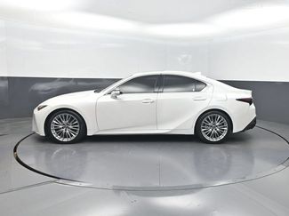 Used 2022 Lexus IS 300 w/ Premium Package RWD video 3