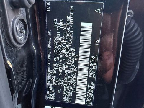 Used 2011 Toyota Sequoia Platinum AWD/4WD image 39