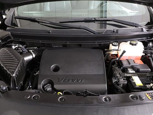 Used 2024 Buick Enclave Premium image 24