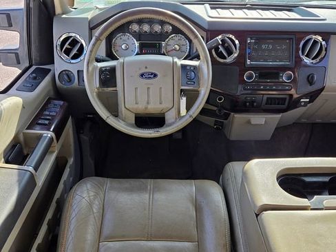 Used 2010 Ford F350 Lariat image 7