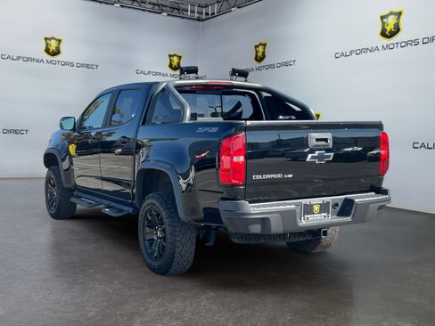 Used 2019 Chevrolet Colorado ZR2 w/ ZR2 Midnight Special Edition image 3