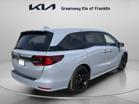 Used 2024 Honda Odyssey Sport image 7