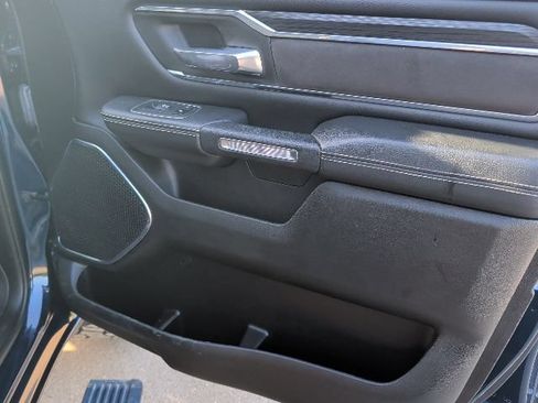 Used 2024 RAM 1500 Laramie AWD/4WD image 11