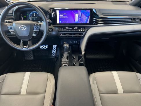 Used 2025 Toyota Camry SE w/ Multimedia Upgrade Package FWD image 3