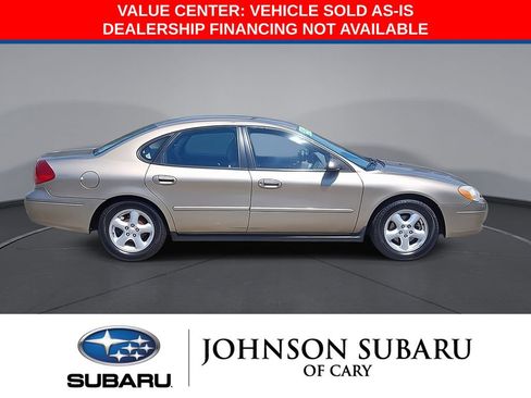 Used 2003 Ford Taurus SES FWD image 6