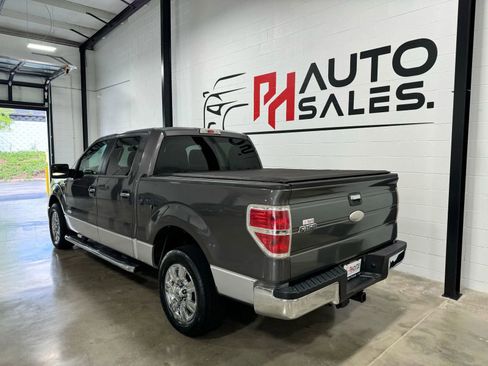 Used 2012 Ford F150 XLT w/ XLT Chrome Pkg image 2