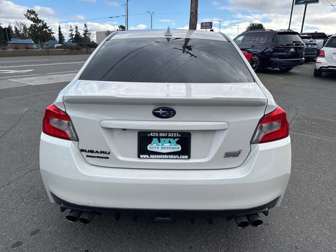 Used 2016 Subaru WRX STI Limited image 4