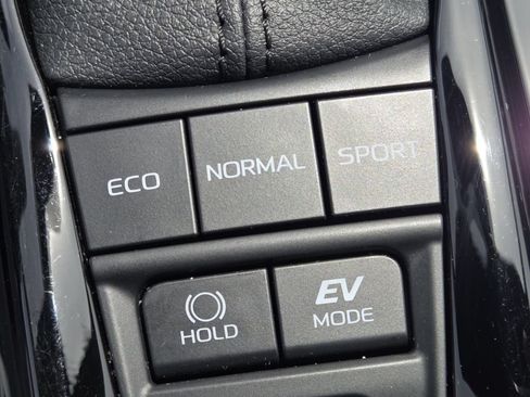 Used 2025 Toyota Camry XSE w/ Premium Plus Package AWD/4WD image 17
